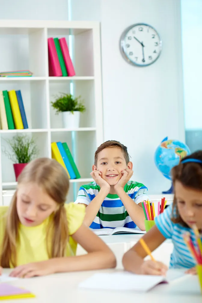 Pensar diferente, los niños lo necesitan. Educación con enfoque humanista CIC costa rica