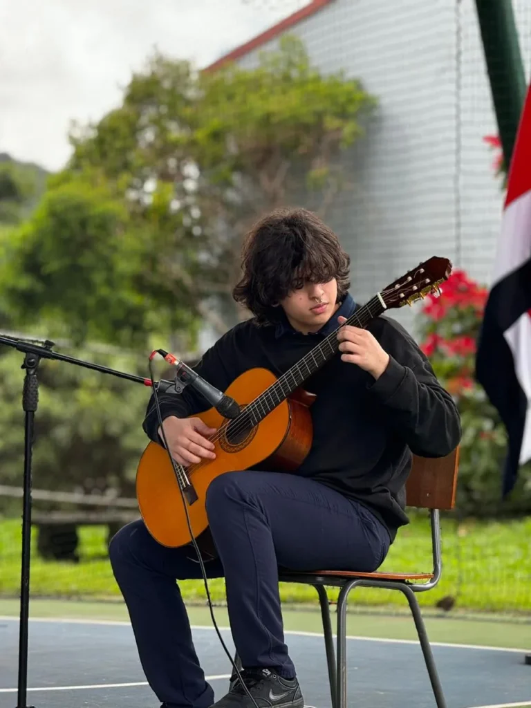 Festival de la creatividad Una Tradición que Despierta el Talento Estudiantil CIC