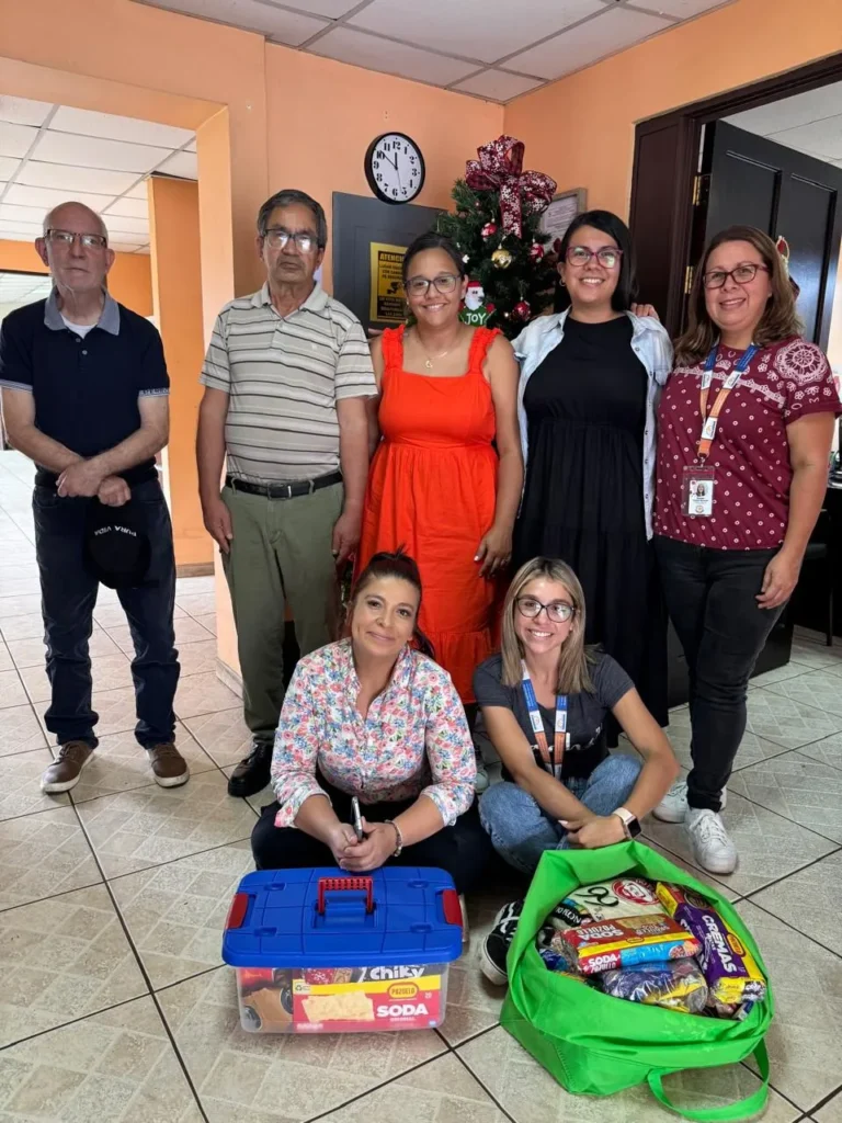 Estudiantes del CIC en actividades de proyección social comunitaria