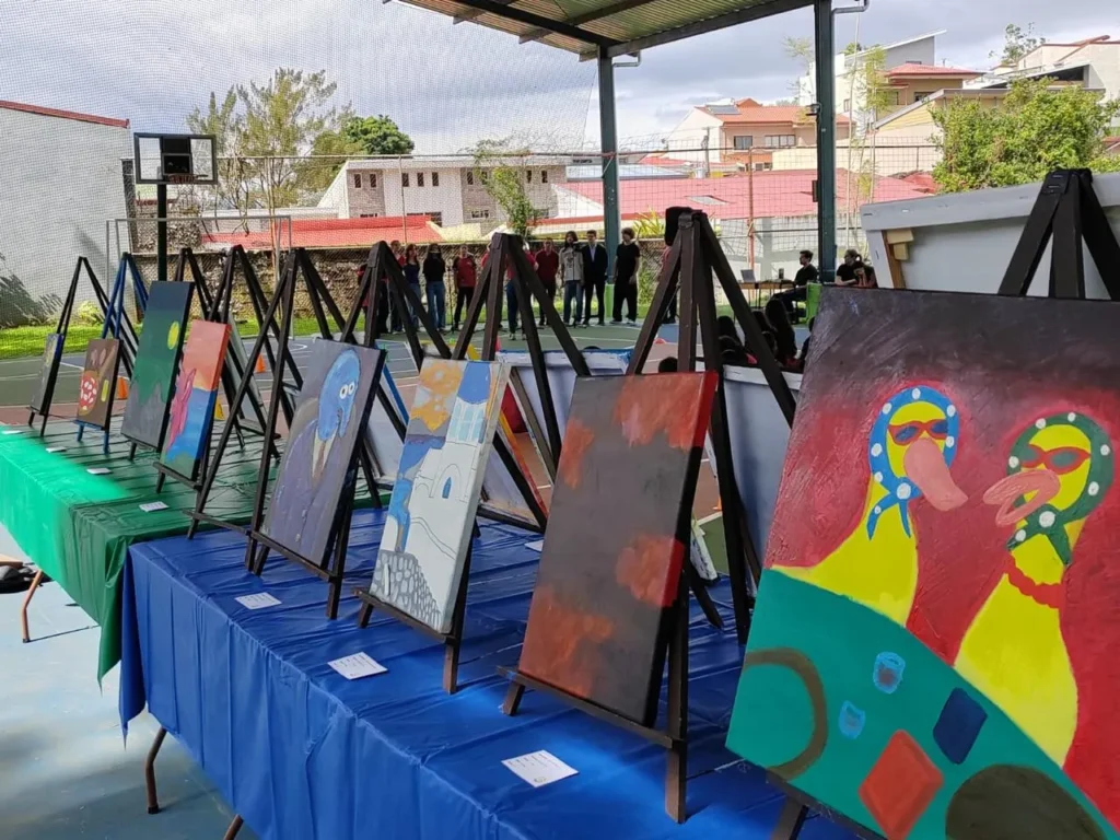 Talleres - Colegio Internacional Canadiense