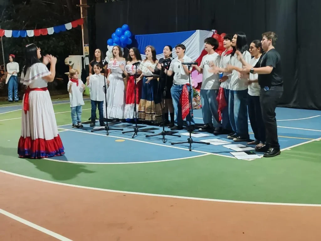 El Turno de la Independencia en Costa Rica: Una Tradición que Inspira en el Colegio